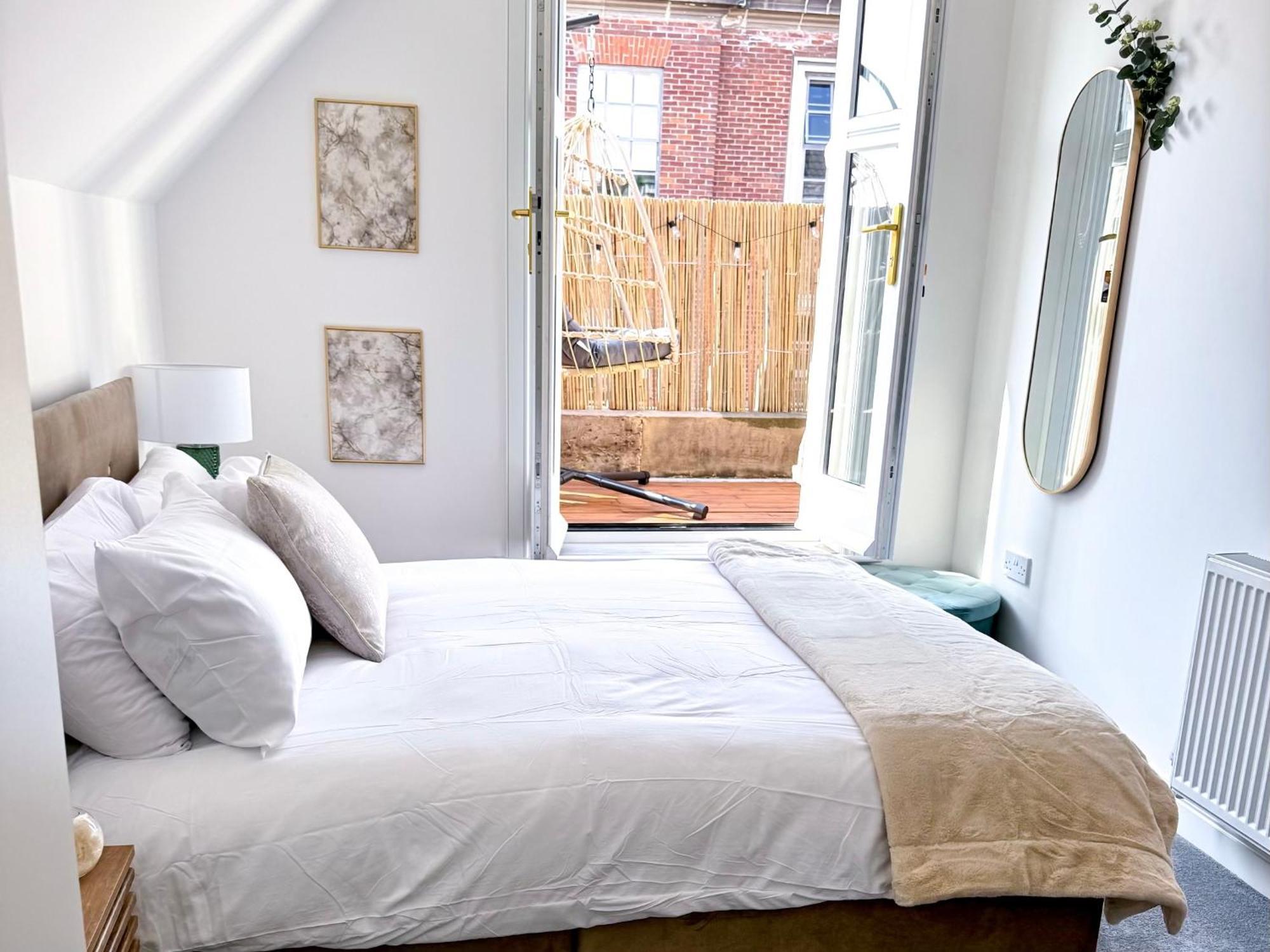 The Luxe Haven - Apartment Nottingham City Centre Εξωτερικό φωτογραφία