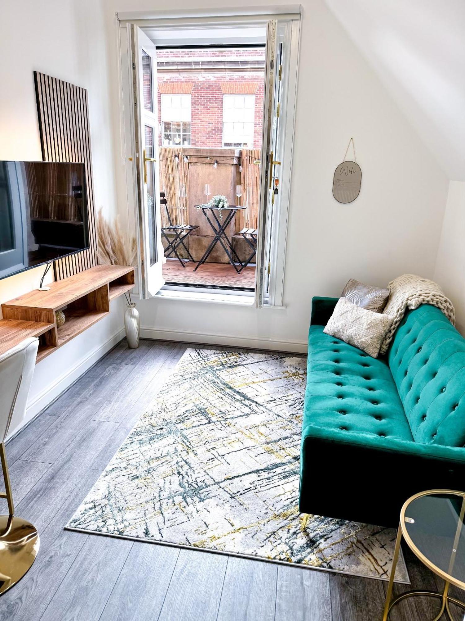 The Luxe Haven - Apartment Nottingham City Centre Εξωτερικό φωτογραφία